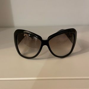 Gucci Dark Brown Butterfly Sunglasses Model GG2931/S